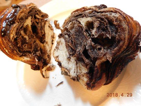 イスズベーカリー 元町店